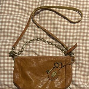 Fossil Tan Leather Crossbody Bag with Chain Accent